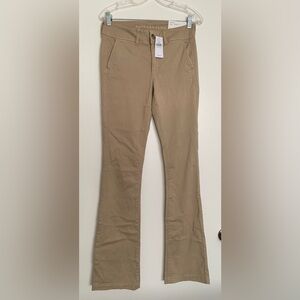 American Eagle Outfitters Tan Boot Cut Stretch Khaki 6 28W Extra Long